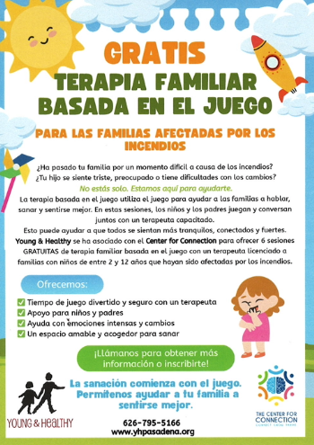 play based family therapy flyer in Spanish